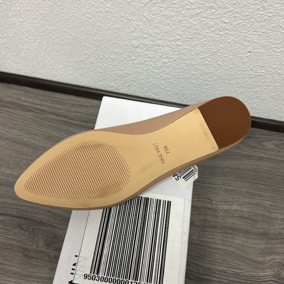 Nine West Women's Speakup Almond Toe Slip-On Flats (WIDE) - Picture 3 of 8